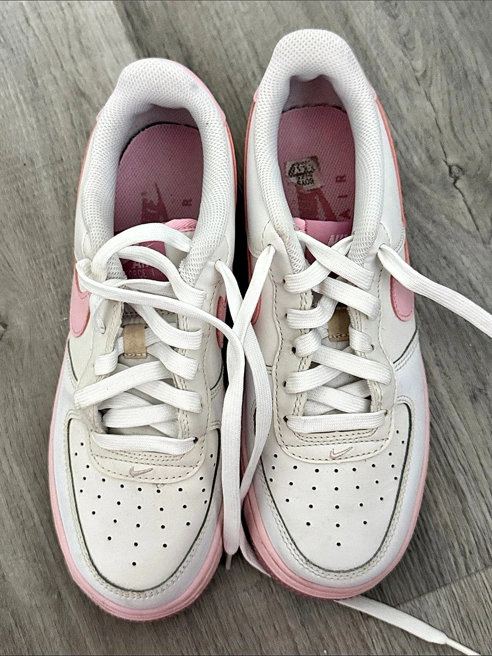 Nike Air Force 1 Low GS Pink Foam Sneakers White & Pink US 7